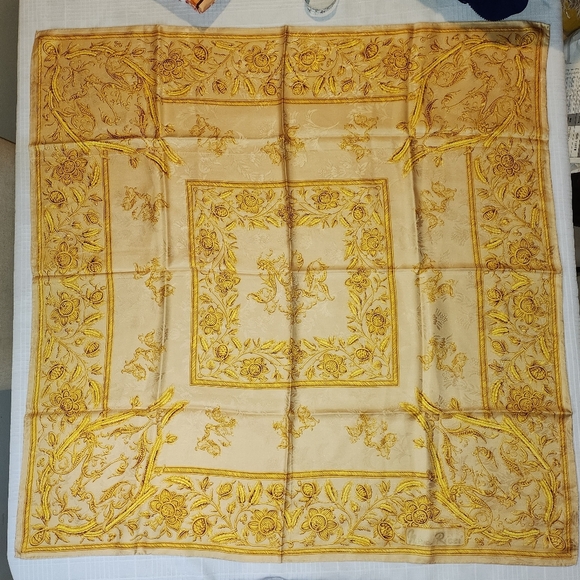 Nina Ricci Gold scarf ✨️ 💛 - Picture 6 of 14